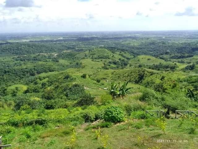 Nabuclod Mountain Views - Image 1