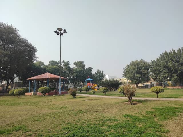 Dhaba Park - Image 1