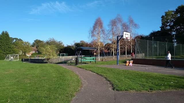 Upton Grey Park - Image 1