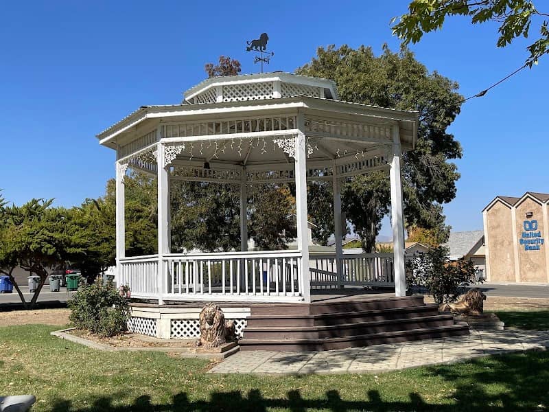 Frame Park - Image 2