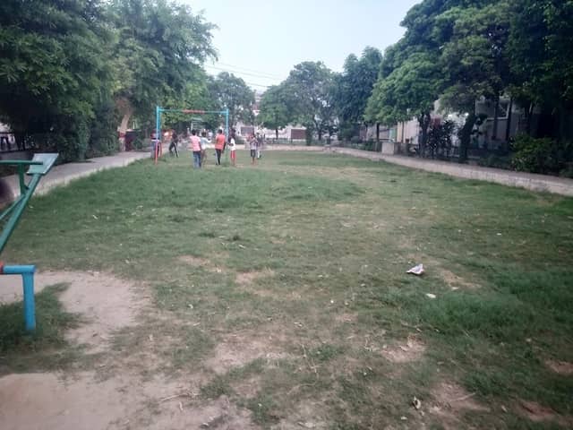 Green Park - Image 1
