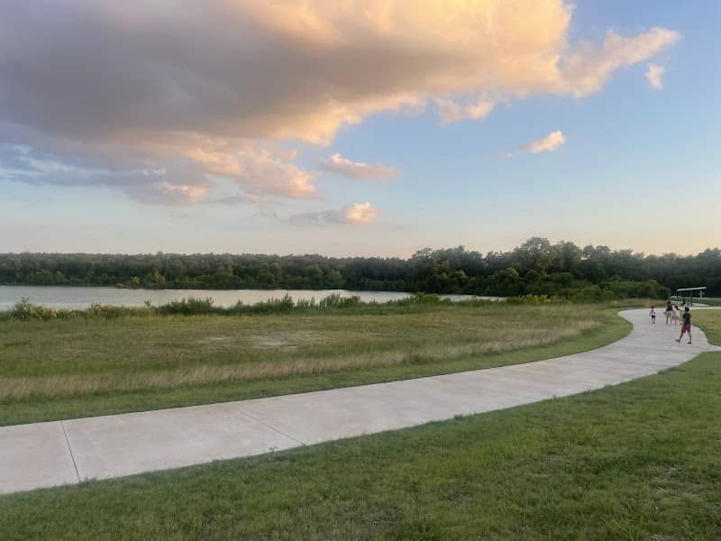 Lakeline Park - Image 2