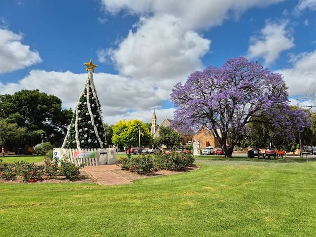 Light Square - Image 1