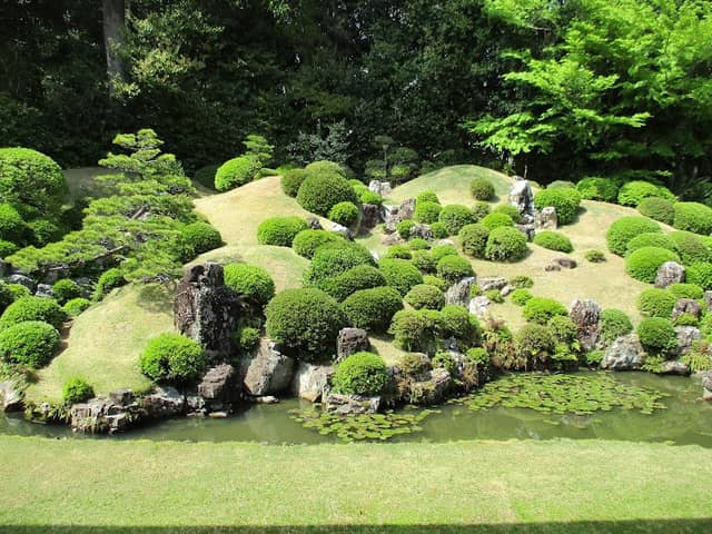 Gardens of Ryōtanji - Image 1