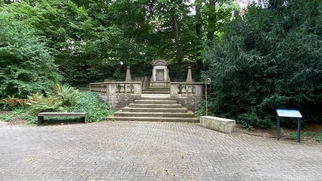 Bonifatiusbrunnen - Image 1
