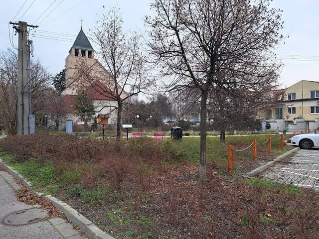 Parčík na Radničnom námestí - Image 2