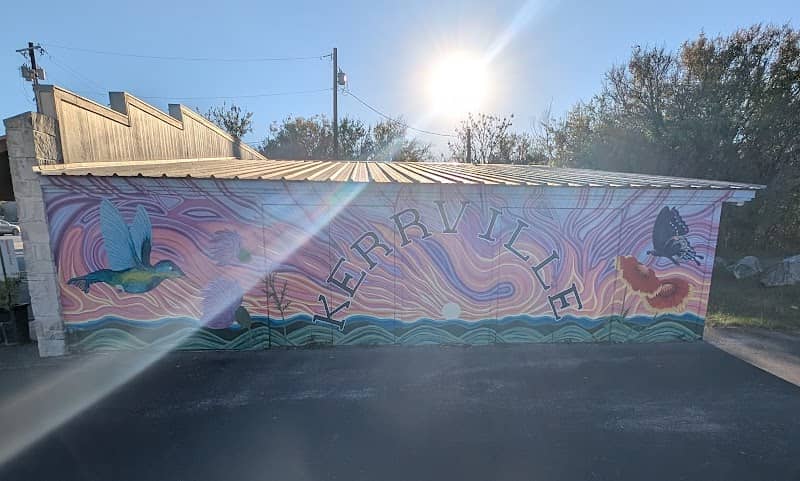 Kerrville mural - Image 1