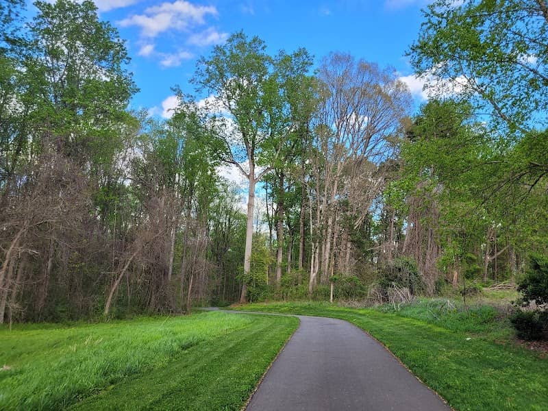 Huntersville Downtown Greenway - Image 1