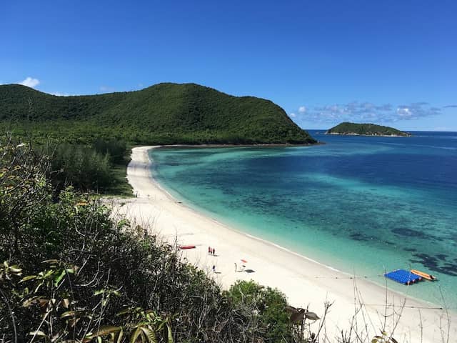 หาดลูกลม (เกาะแสมสาร) - Image 1