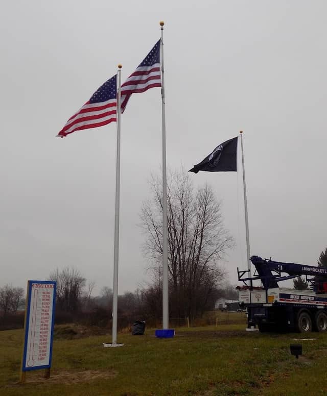 Lakeview Area Veterans Monument - Image 1