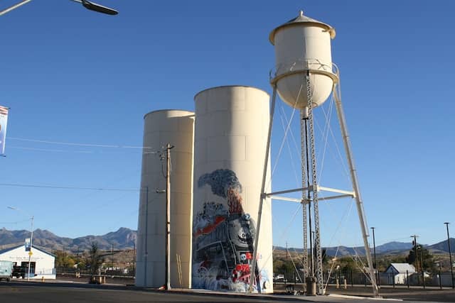 Kingman Water Tower - Image 2