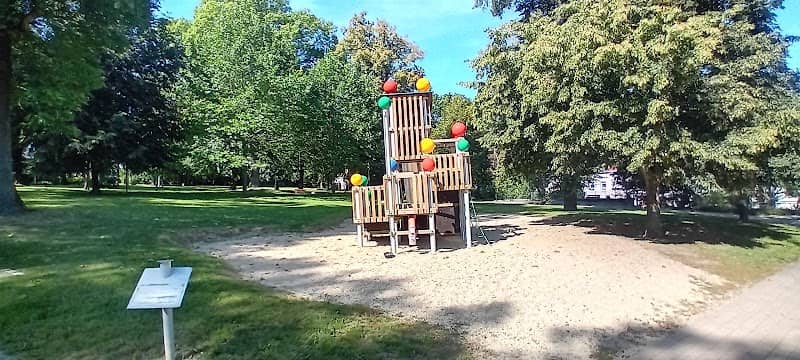 Trinitatis Park - Image 1