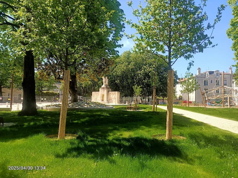 Place Armand Fallières - Image 1