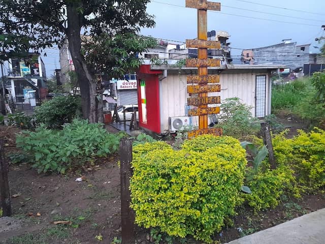 Flood Level Marker Pole, ගංවතුර මට්ටම් කුලුන - Image 1