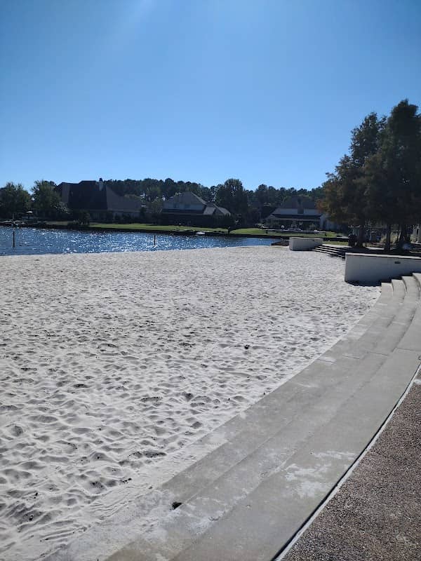 Reunion Beach - Image 2