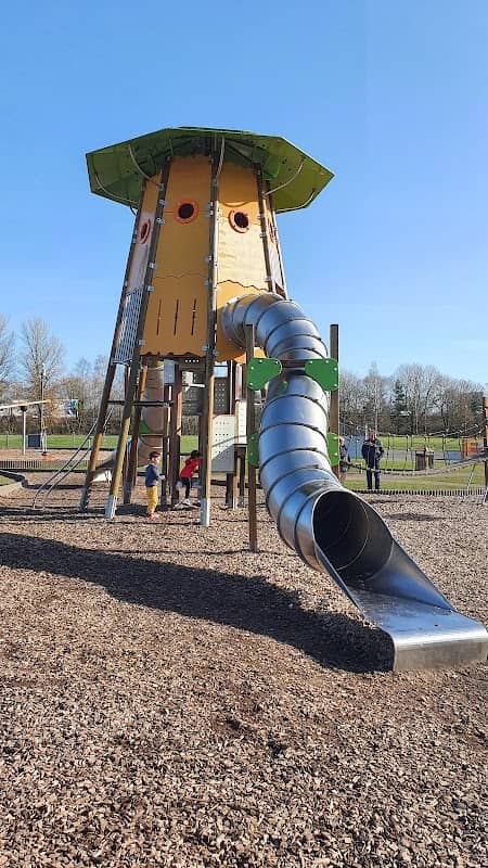 Withy Grove Park - Image 2