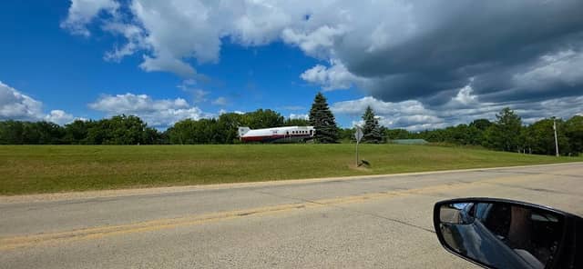 Hanna Rosa Express Plane - Image 2