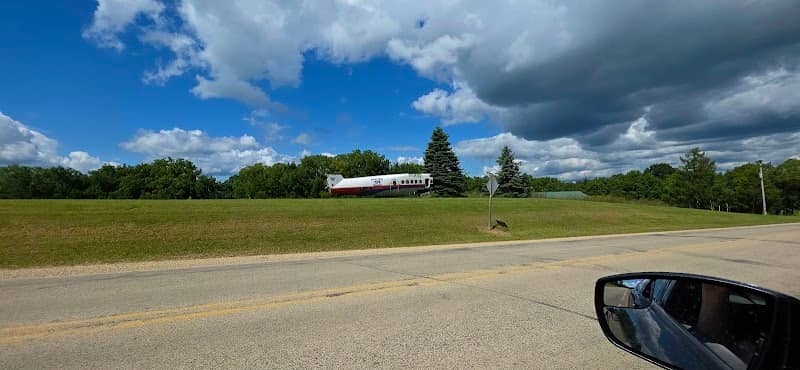 Hanna Rosa Express Plane - Image 1