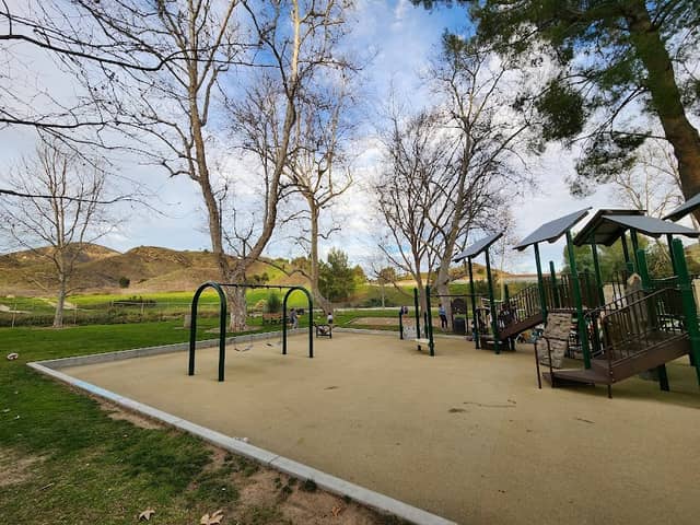 Grape Arbor Park - Image 1