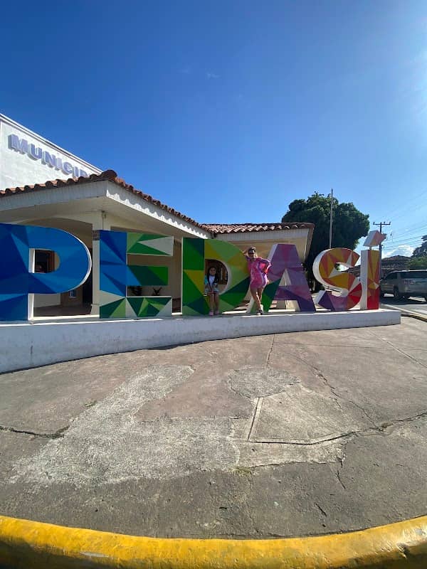 Parador Fotografico de Pedasí - Image 1