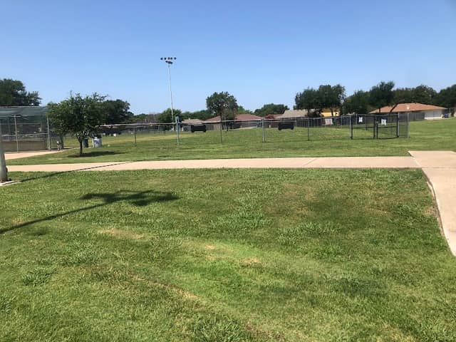 Scentral Dog Park - Image 2