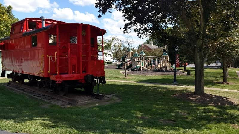 Veterans Memorial Playground - Image 2