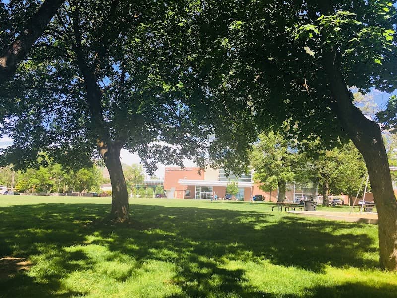 Evergreen Park - Image 1