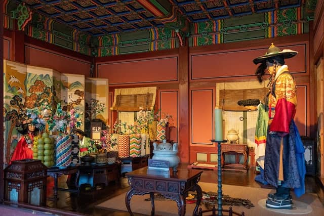 Hwaseong Haenggung - Image 3