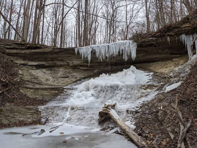 Kissing Falls - Image 2