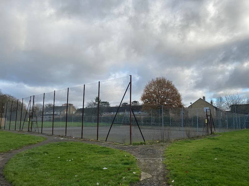 Blackbush Spring Park - Image 1