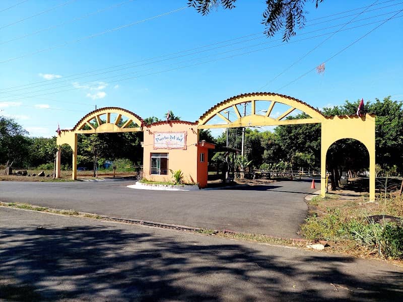 puertas del sol Park - Image 1