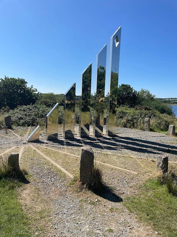 Diamond Jubilee Sundial - Image 1