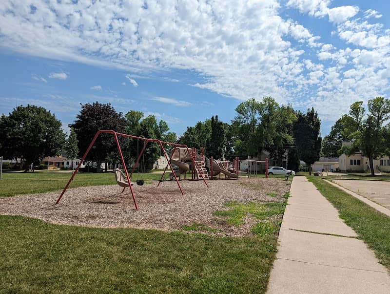 Roosevelt Park - Image 1