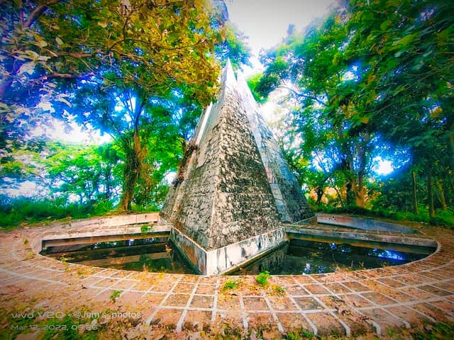 Dambana Memorial Park - Image 1