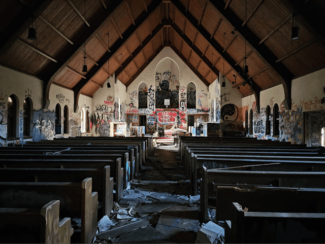 Sleighton Chapel - Image 1