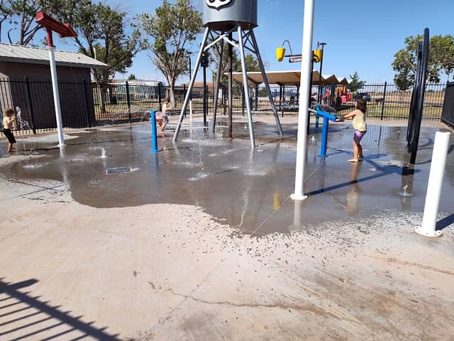 Vargas Park - Image 2