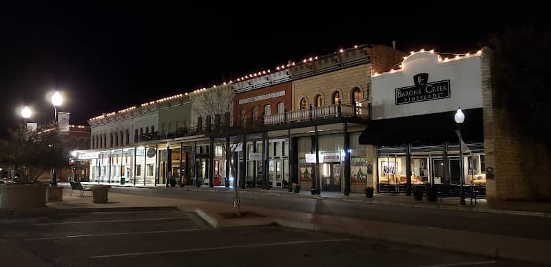 Historic Granbury Square - Image 3