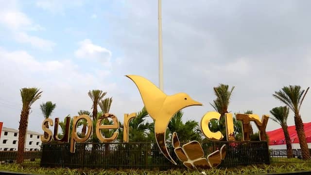 Supercity Circle - Image 1