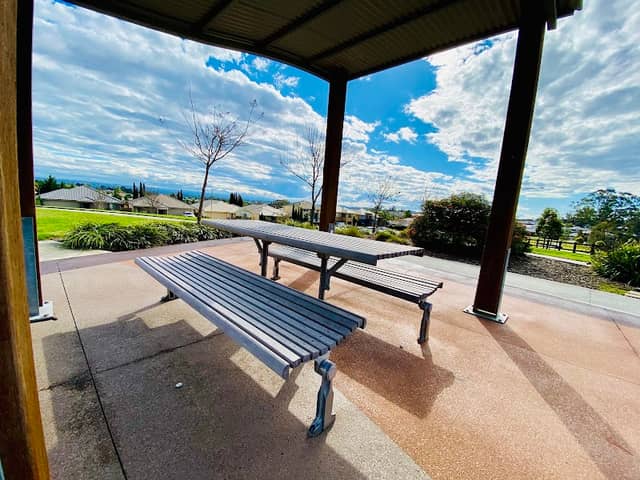 Liz Kernohan Park - Image 2