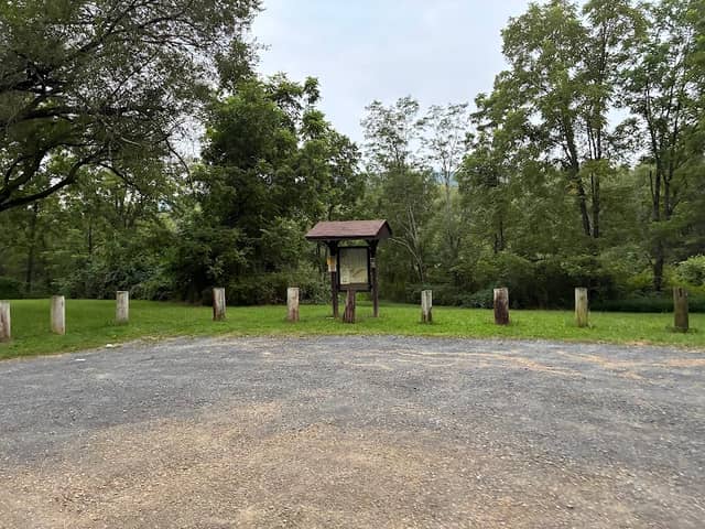 Wagner’s Pond Parking Lot - Image 2