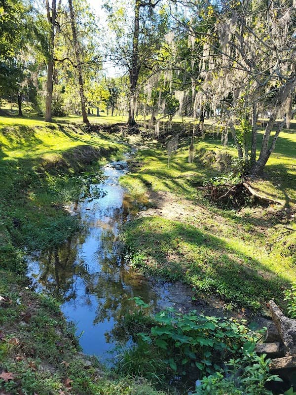 MacIntyre Park - Image 1