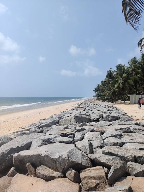 Hoode Beach - Image 1
