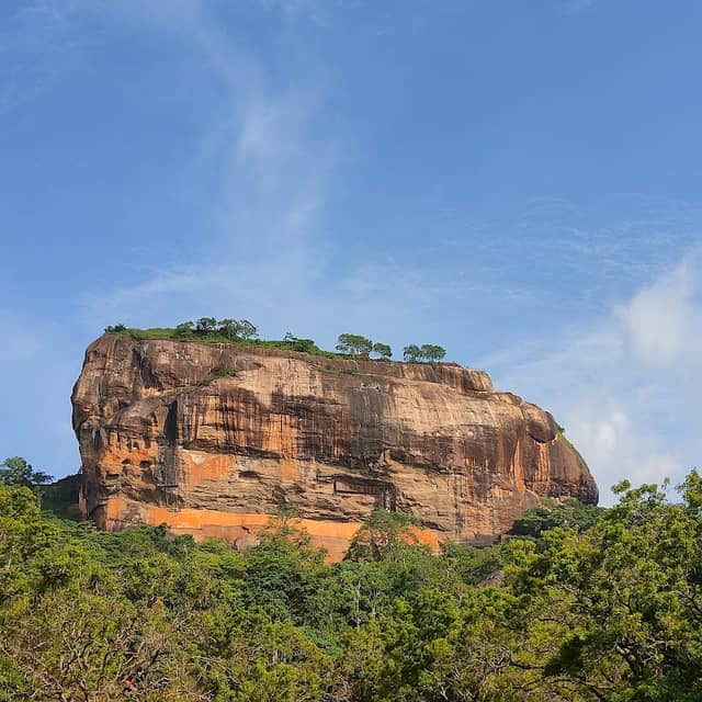 Sigiriya viewpoint - Image 3
