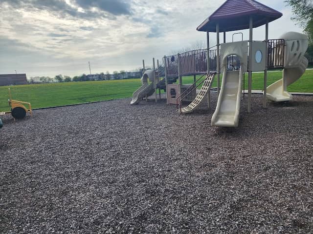 Foxmoor playground - Image 2