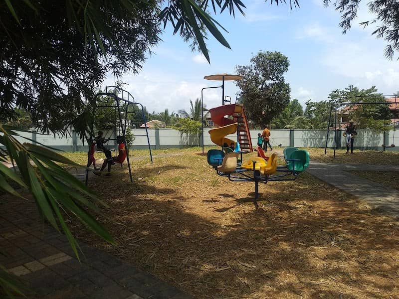 Refreshing Park - Image 1