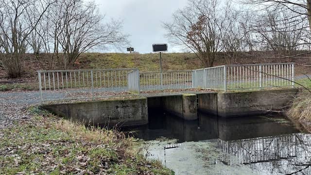 Aue, Kanalunterquerung - Image 1