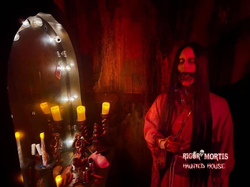 Rigor Mortis Haunted House - Image 2