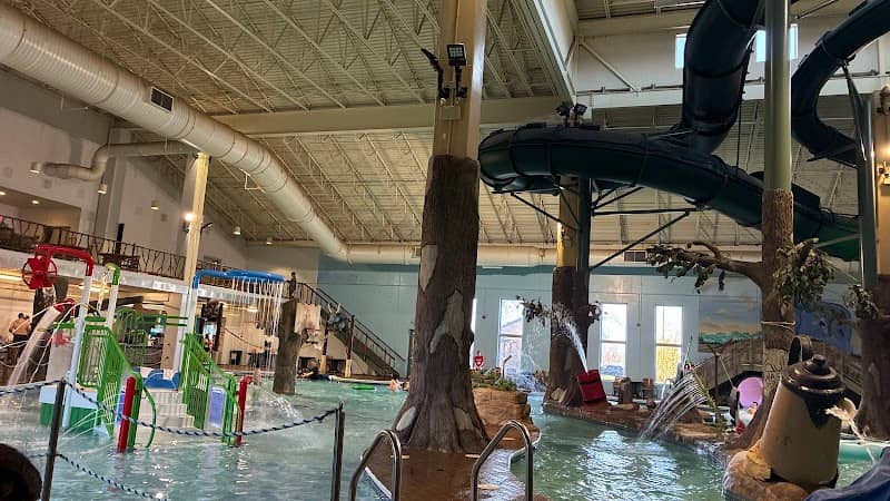 Paul Bunyan Water Park - The Lodge at Brainerd Lakes, Baxter-Brainerd - Image 2