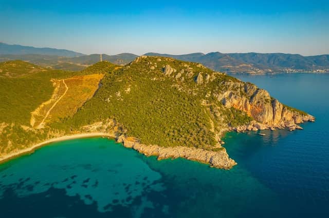 Παραλία Κόκκινα(Red Beach) - Image 1