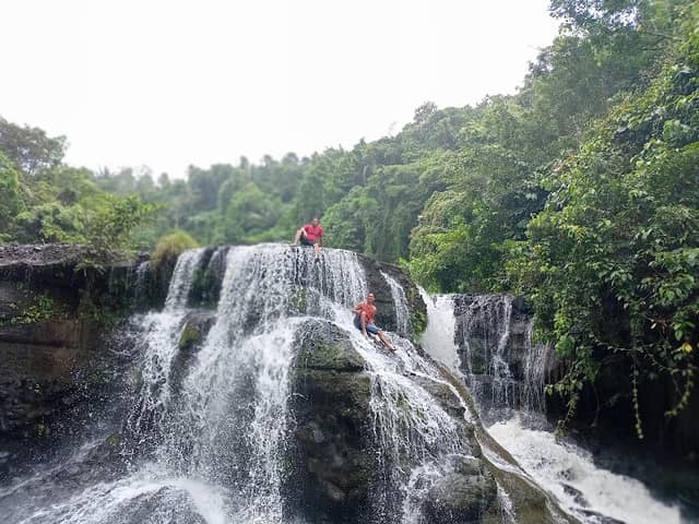Balon balon falls - Image 1